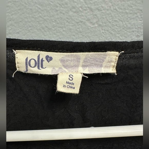 💝 Cute lace trimmed long sleeve top like new condition never worn. - Picture 5 of 7